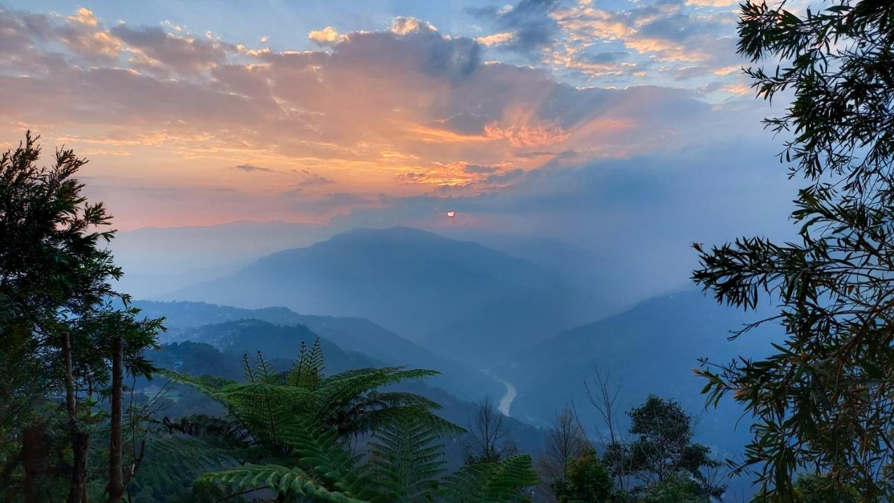 Jopa Delo Inn Kalimpong Exteriör bild